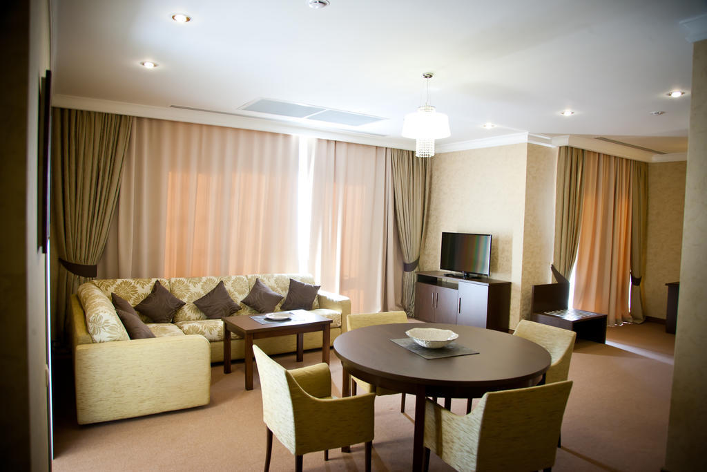 Kainar Hotel Shymkent Room photo