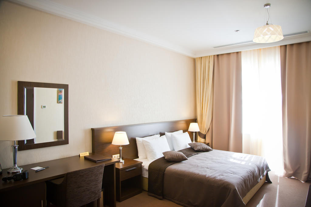 Kainar Hotel Shymkent Room photo